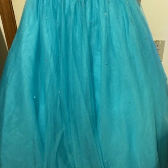 Flirt by Maggie Sottero Turquoise Sweetheart Gown - Picture 5 of 13